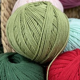 Photo of 'Luxury 4-ply' yarn