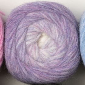 Photo of 'Wonderfluff Ombré' yarn