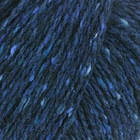 Photo of 'Landlust Soft Tweed 180' yarn