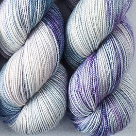 Photo of 'Avon' yarn