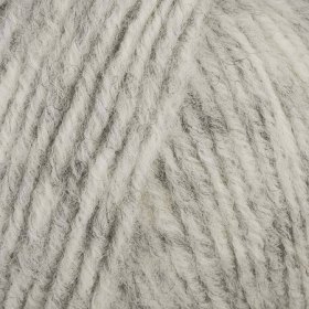 Photo of 'Dream Light' yarn