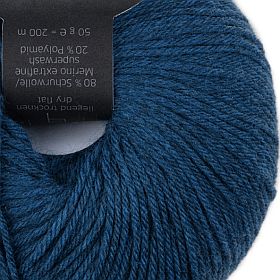 Photo of 'Landhaus' yarn